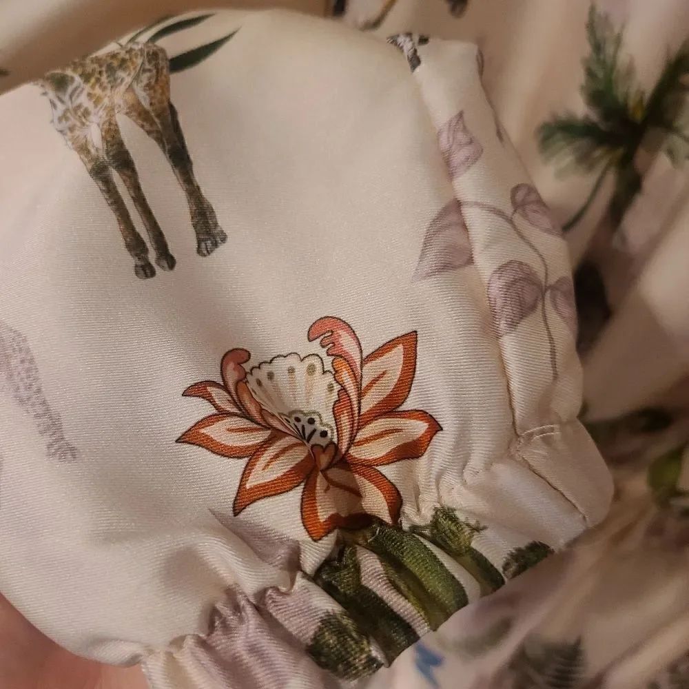 Berna Safari Printed Floral Animals Silk Romper Jumpsuit L - Picture 5 of 11